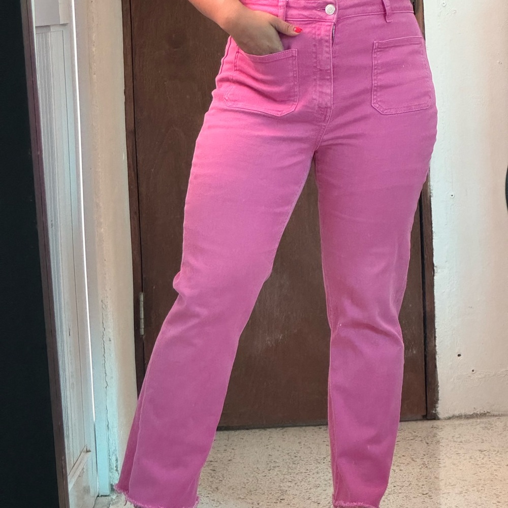 Pink pants💕 - Picture 4 of 5